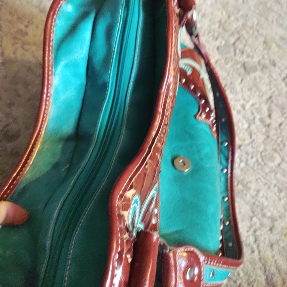 Handbag - Picture 6 of 7